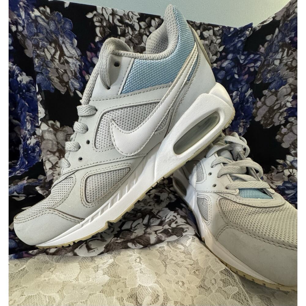 Size 8 - Nike Air Max IVO Pure Platinum White blue sneaker running shoe